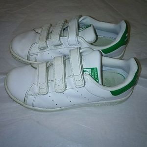 Used pair kids adidas sneakers